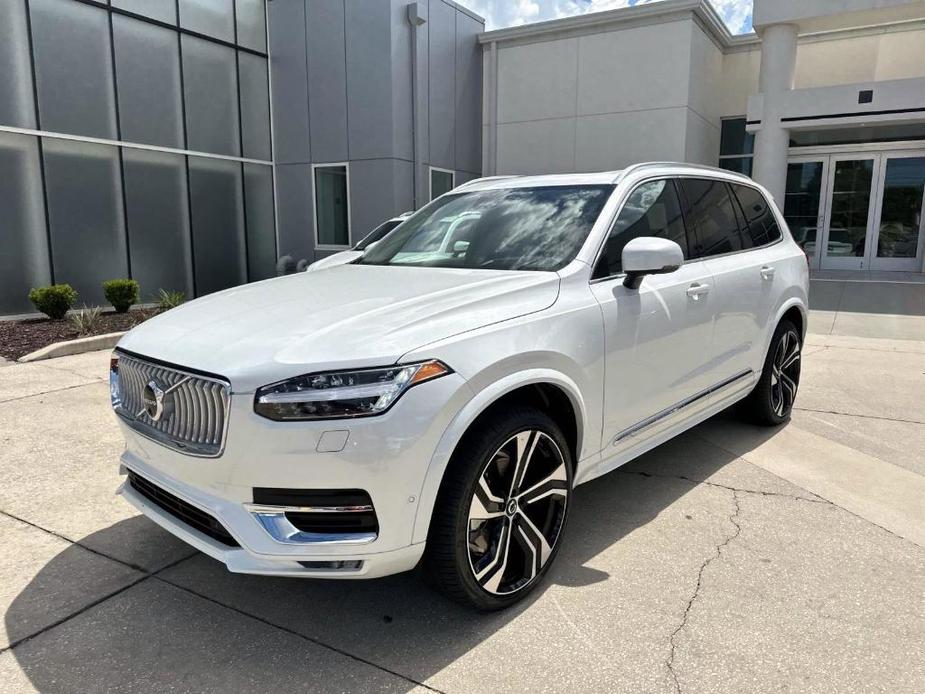 new 2025 Volvo XC90 car, priced at $73,065