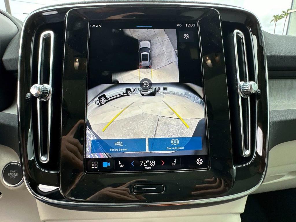 new 2025 Volvo XC40 car, priced at $51,015