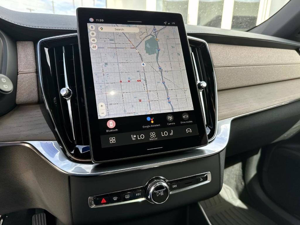 new 2026 Volvo XC90 car, priced at $71,825