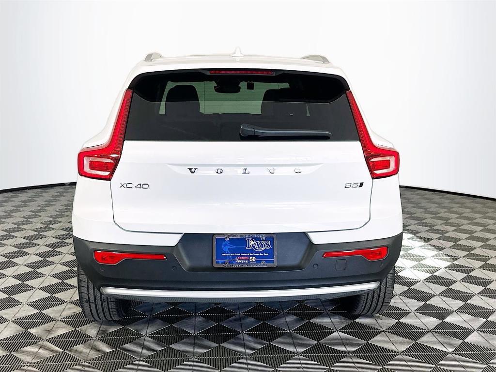 new 2025 Volvo XC40 car, priced at $46,795