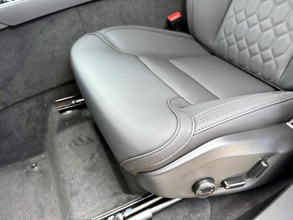 new 2026 Volvo XC90 Plug-In Hybrid car, priced at $79,225