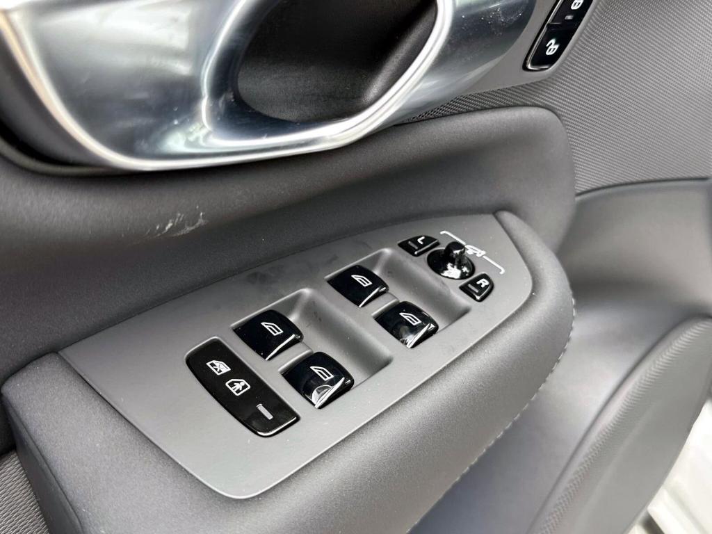 new 2026 Volvo XC90 Plug-In Hybrid car, priced at $79,225