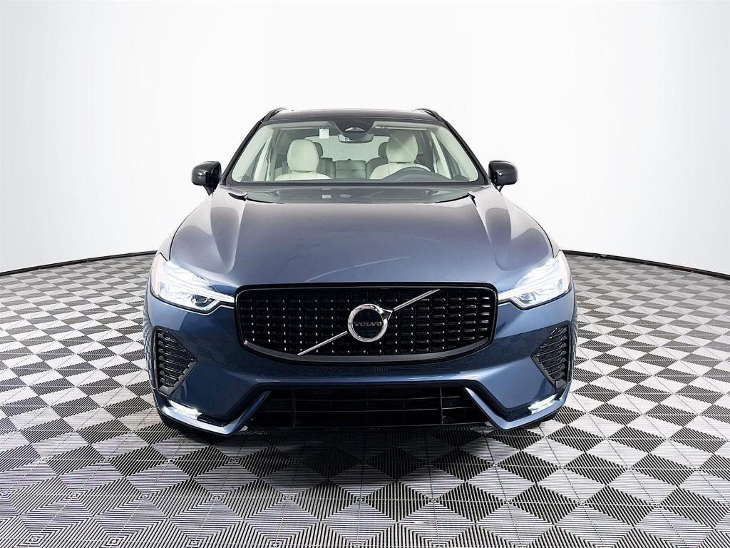 new 2025 Volvo XC60 car, priced at $48,345