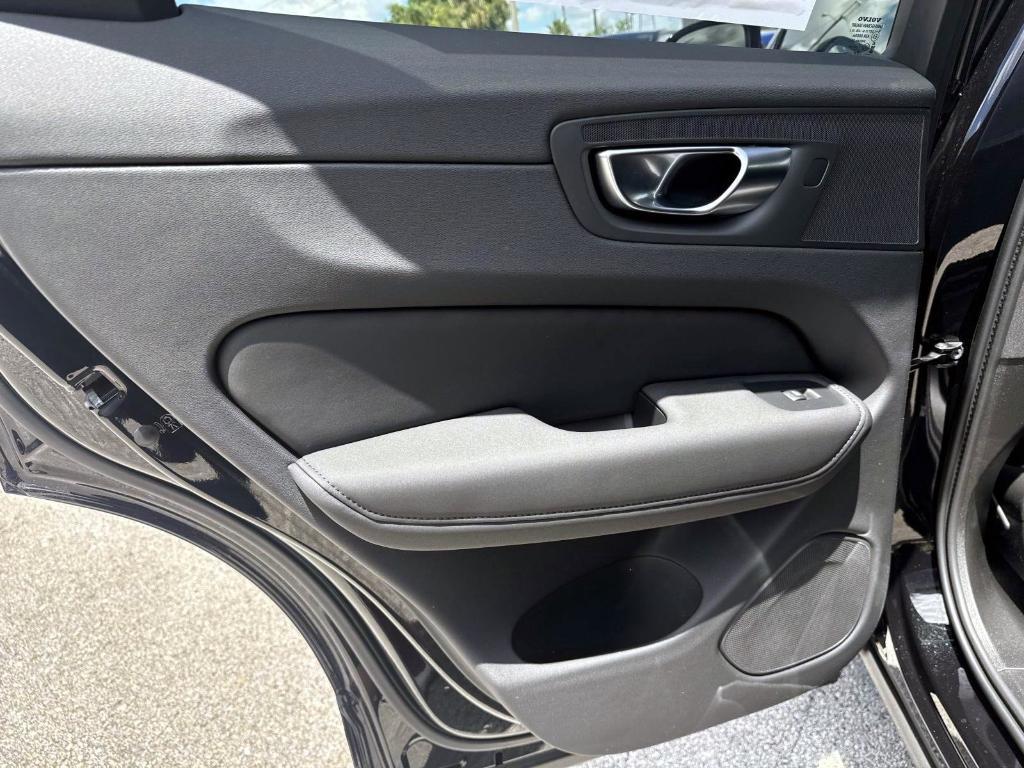 new 2026 Volvo XC60 Plug-In Hybrid car, priced at $74,185