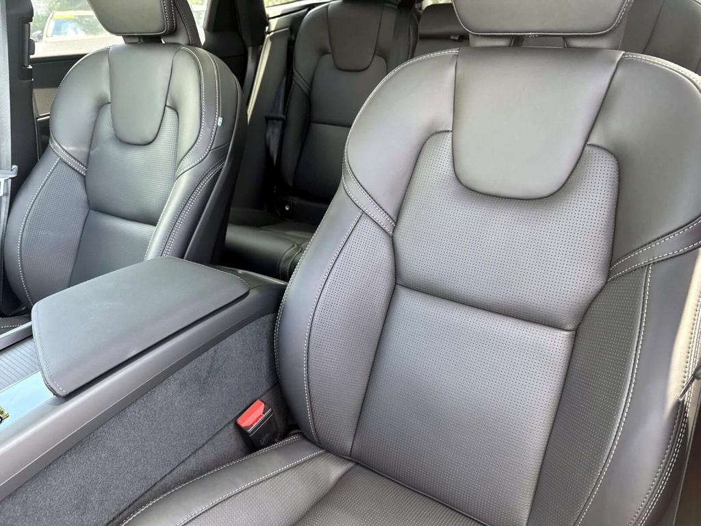 new 2026 Volvo XC60 Plug-In Hybrid car, priced at $74,185