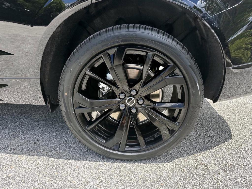 new 2026 Volvo XC60 Plug-In Hybrid car, priced at $74,185