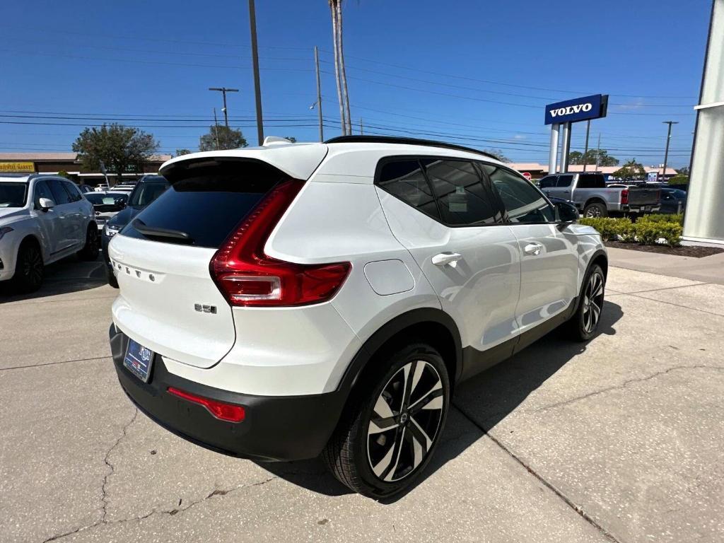 new 2025 Volvo XC40 car, priced at $49,790