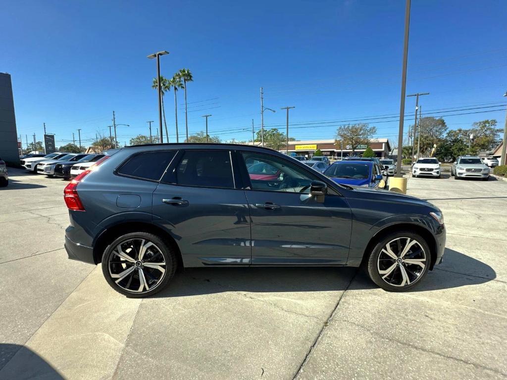 new 2025 Volvo XC60 car, priced at $59,910