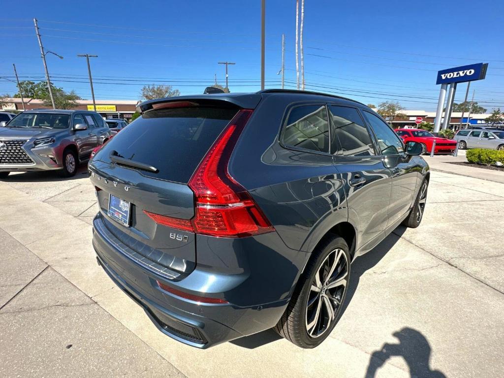 new 2025 Volvo XC60 car, priced at $59,910