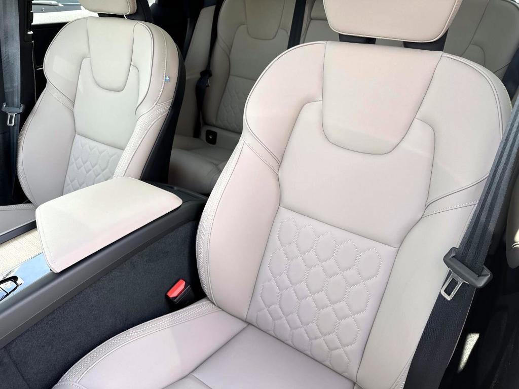 new 2026 Volvo XC60 car, priced at $50,995