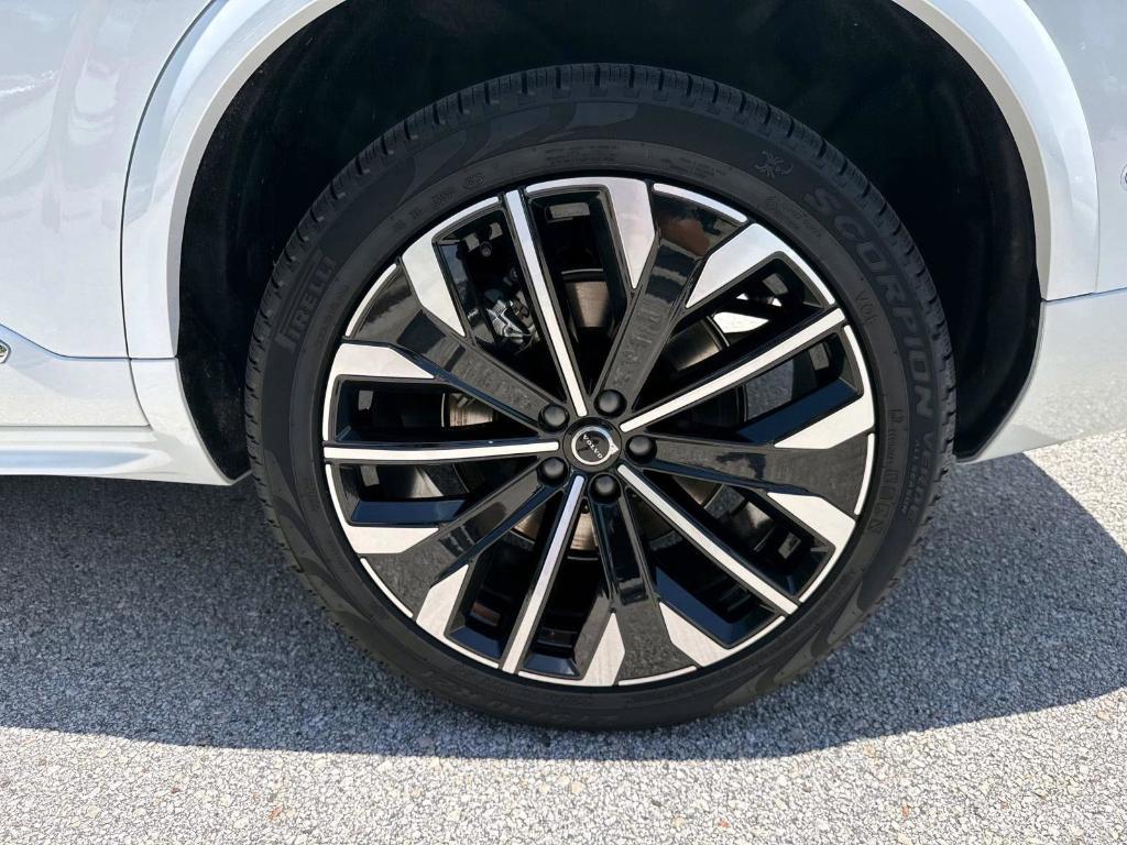 new 2025 Volvo XC90 Plug-In Hybrid car, priced at $72,995