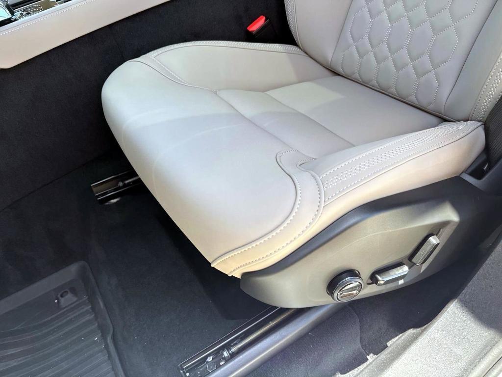 new 2025 Volvo XC90 Plug-In Hybrid car, priced at $72,995