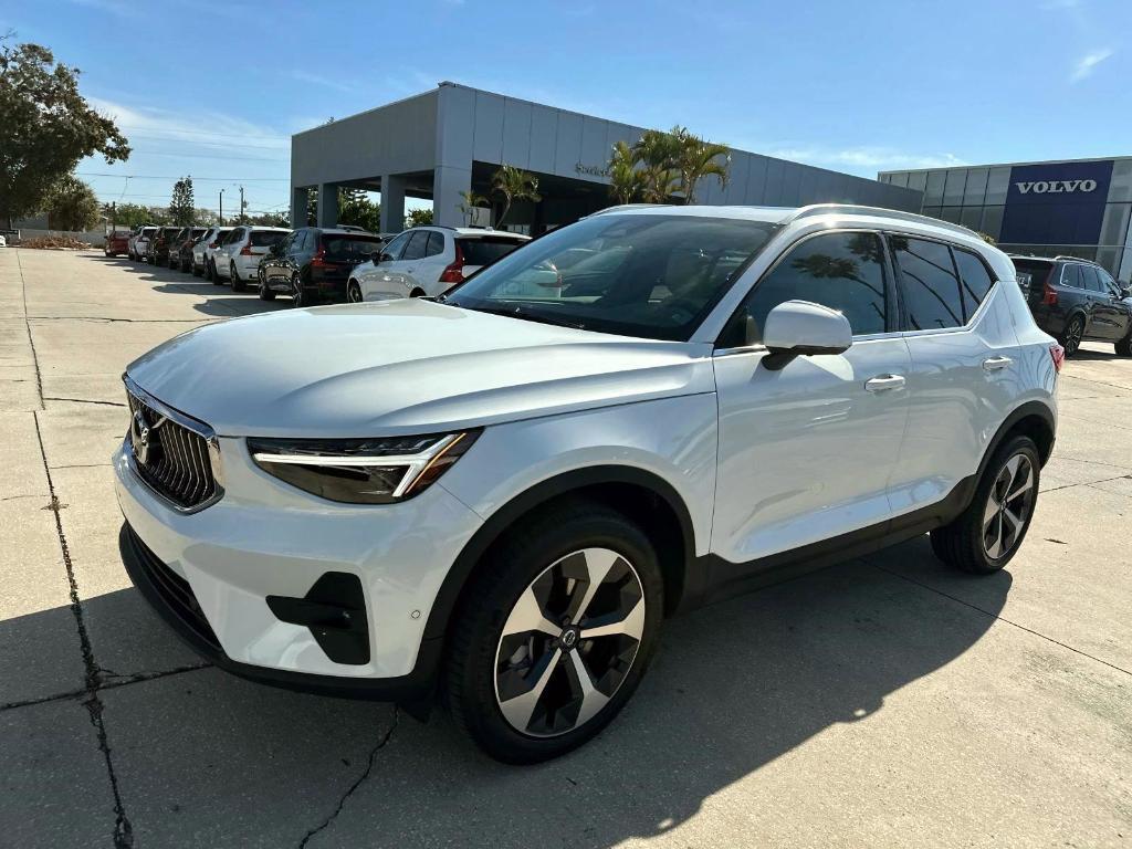 new 2025 Volvo XC40 car, priced at $48,315