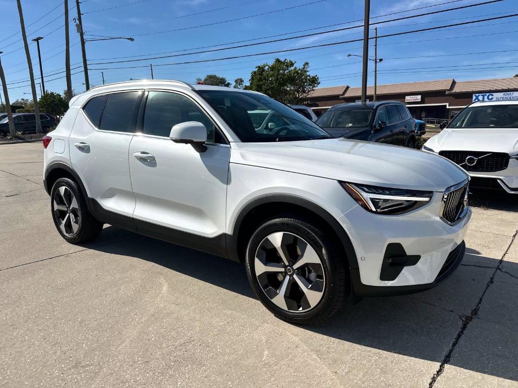 new 2025 Volvo XC40 car, priced at $48,315