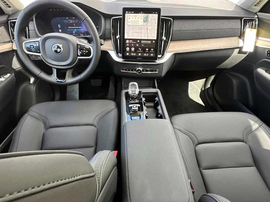 new 2025 Volvo XC90 Plug-In Hybrid car, priced at $69,993