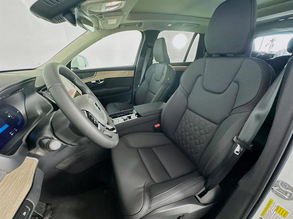 new 2025 Volvo XC90 Plug-In Hybrid car, priced at $75,735