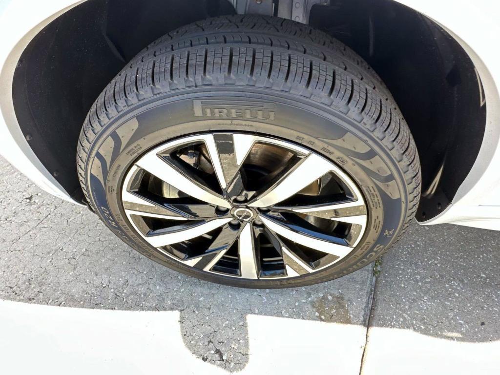 new 2025 Volvo XC90 Plug-In Hybrid car, priced at $69,993