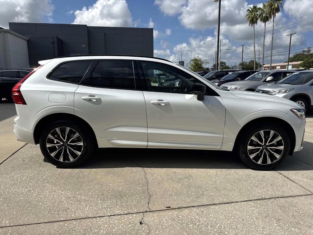 new 2025 Volvo XC60 car, priced at $40,940