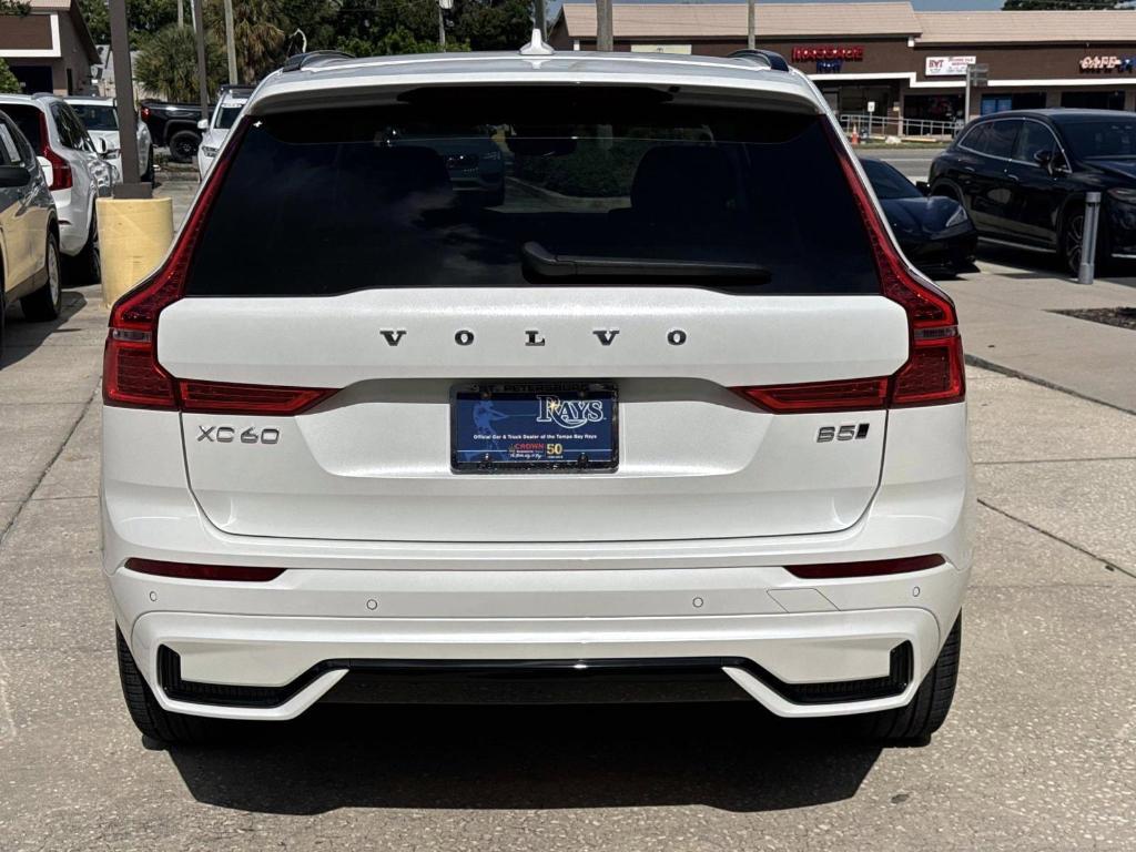 new 2025 Volvo XC60 car, priced at $47,522