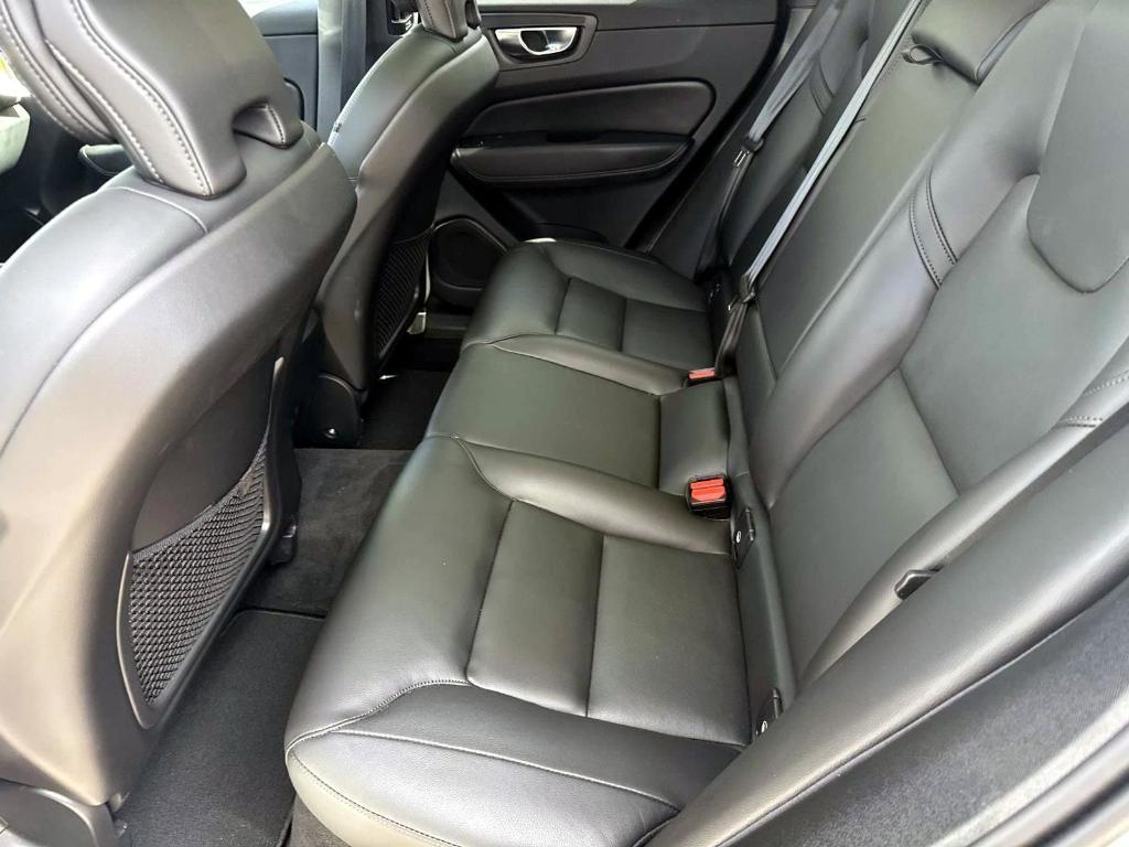 new 2025 Volvo XC60 car, priced at $47,522