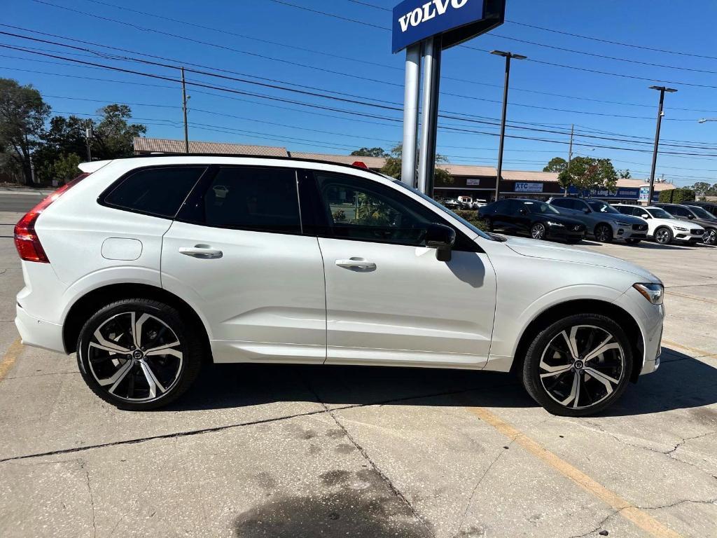 new 2025 Volvo XC60 car, priced at $59,885