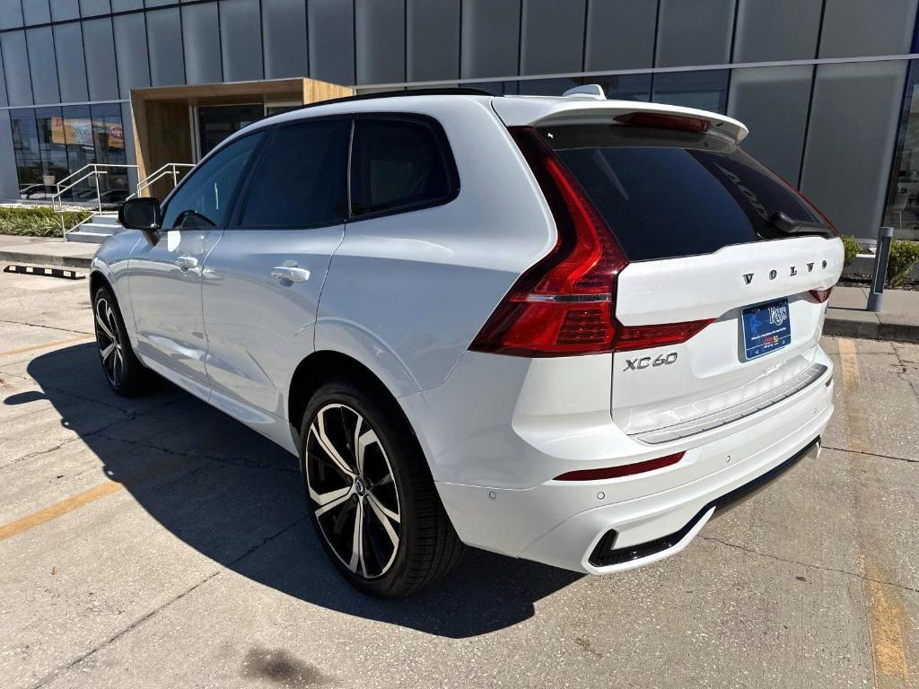 new 2025 Volvo XC60 car, priced at $59,885