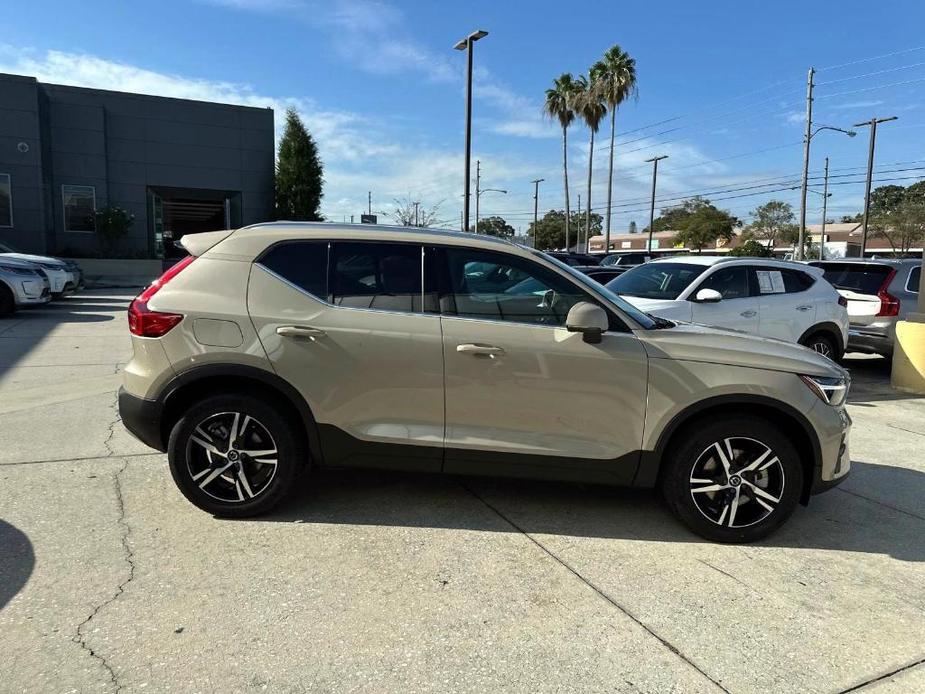 new 2025 Volvo XC40 car, priced at $45,450