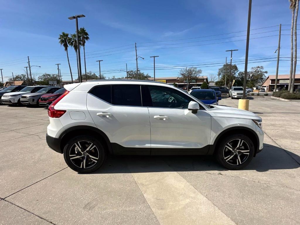 new 2025 Volvo XC40 car, priced at $43,045