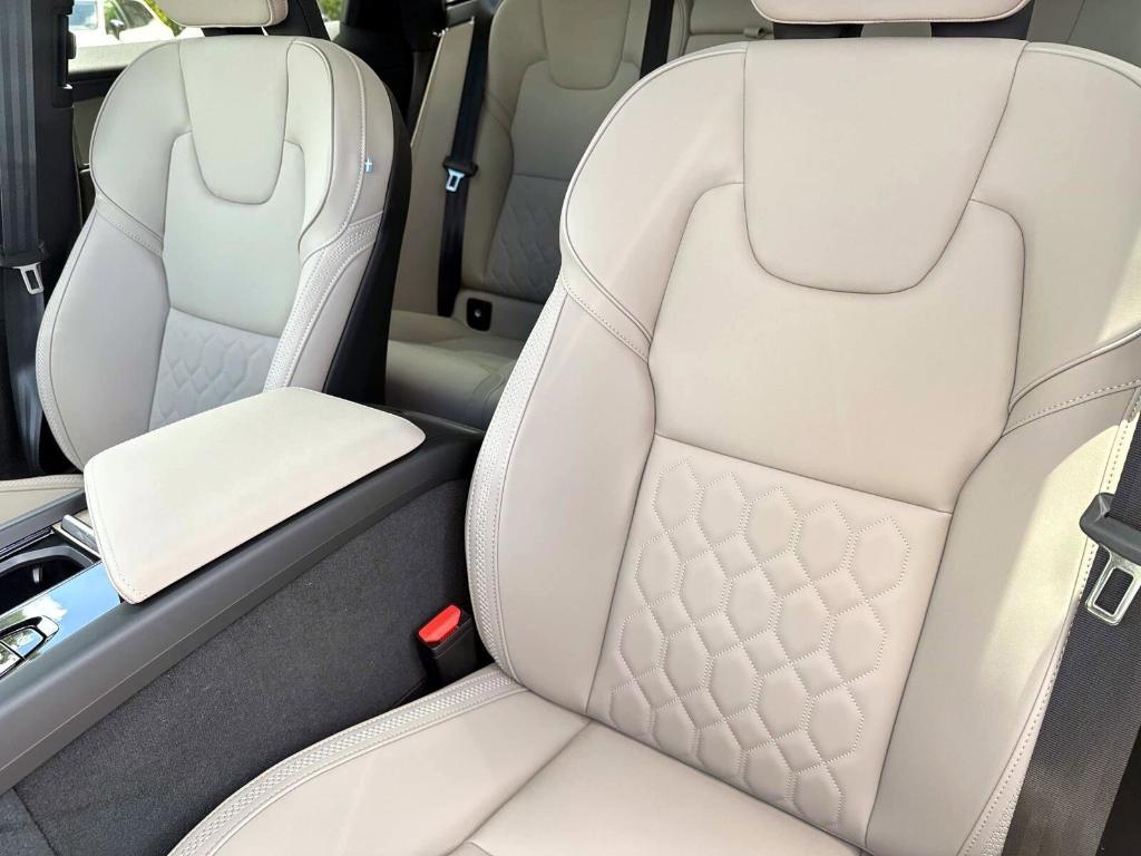 new 2026 Volvo XC60 car, priced at $50,995