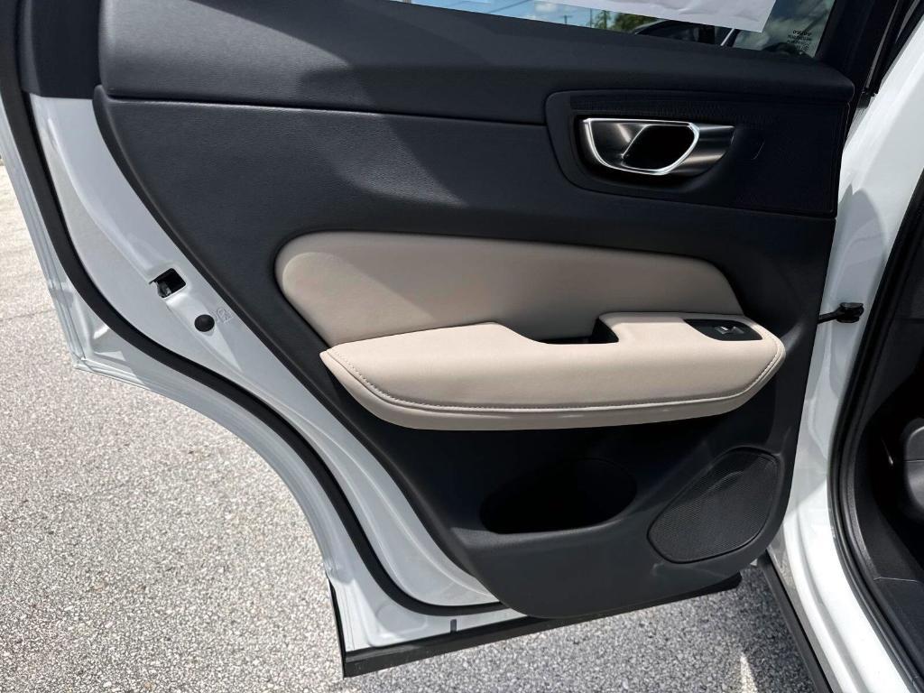 new 2026 Volvo XC60 car, priced at $50,995
