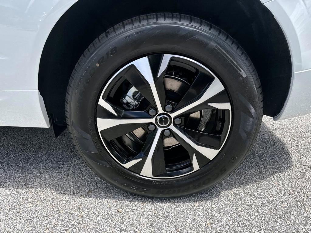 new 2026 Volvo XC60 car, priced at $50,995