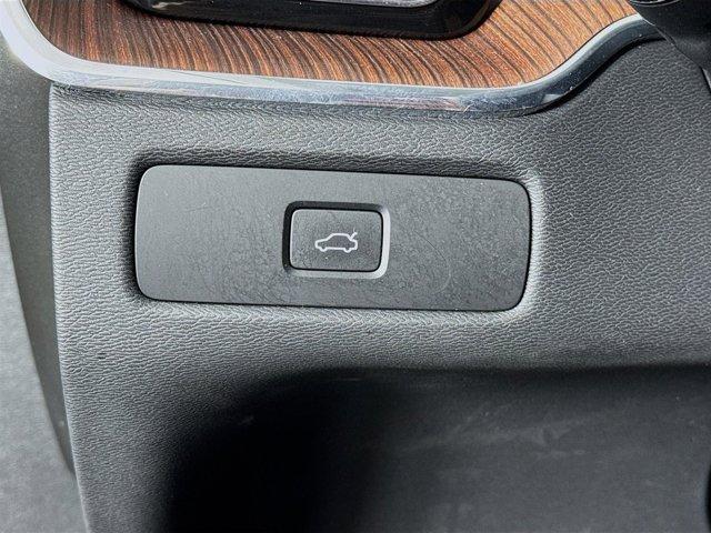 used 2023 Volvo XC60 car, priced at $39,991