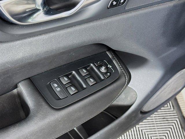 used 2023 Volvo XC60 car, priced at $39,991