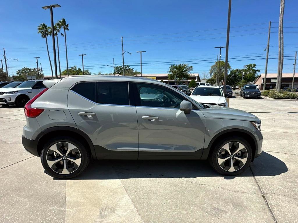 new 2025 Volvo XC40 car, priced at $45,485