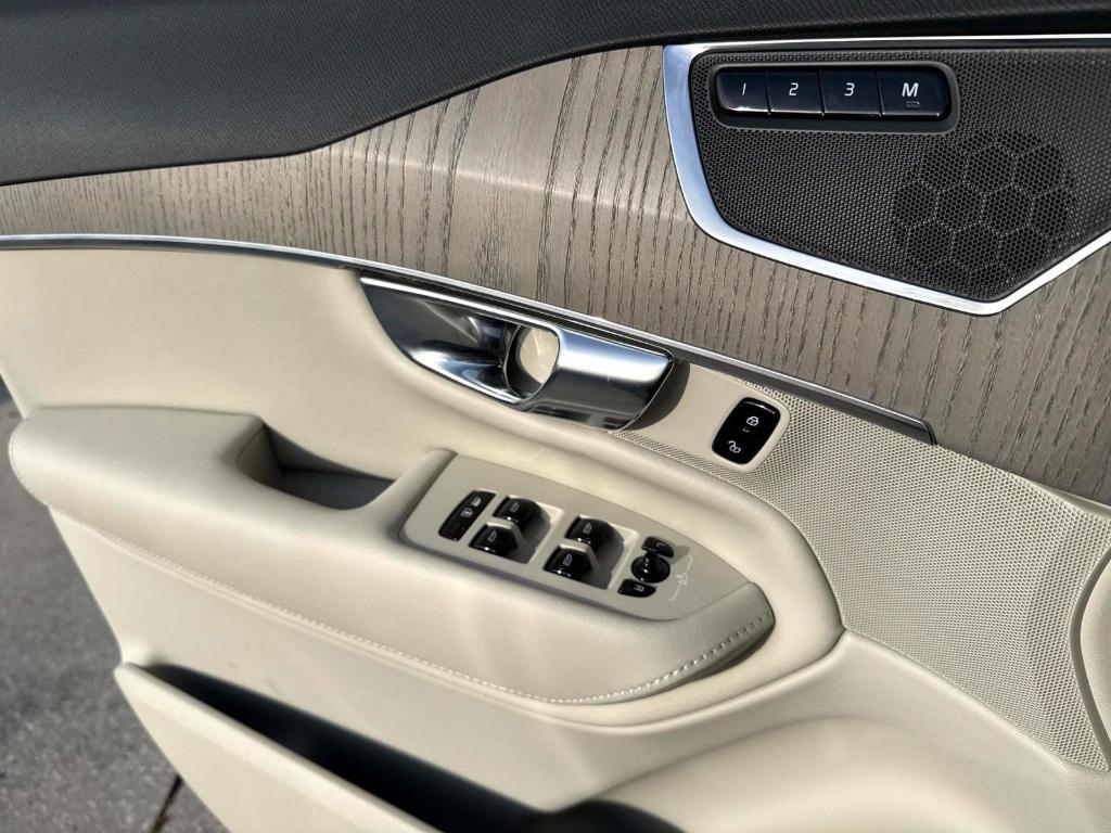 new 2025 Volvo XC90 car, priced at $64,465