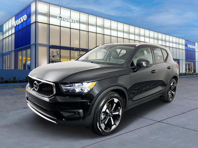 used 2022 Volvo XC40 car, priced at $29,991