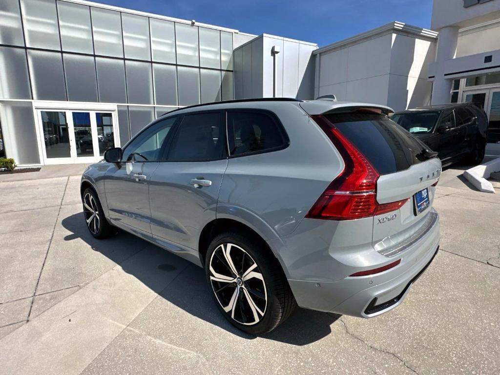 new 2025 Volvo XC60 car, priced at $60,635