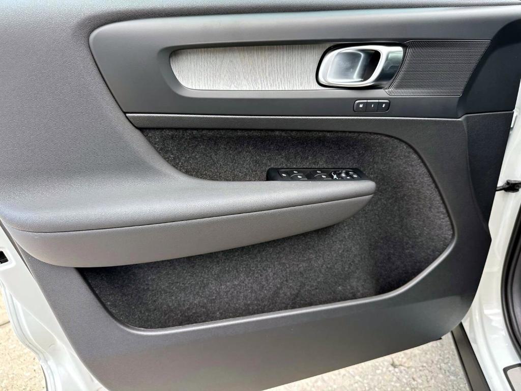 new 2026 Volvo XC40 car, priced at $49,250