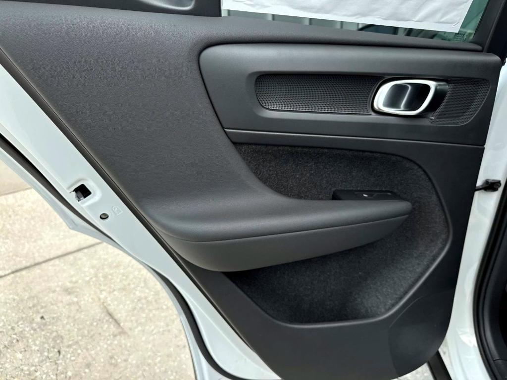 new 2026 Volvo XC40 car, priced at $47,772