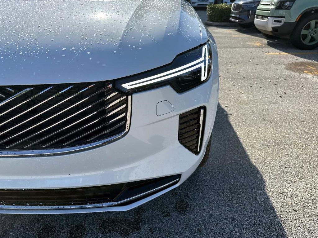 new 2025 Volvo XC90 car, priced at $65,555