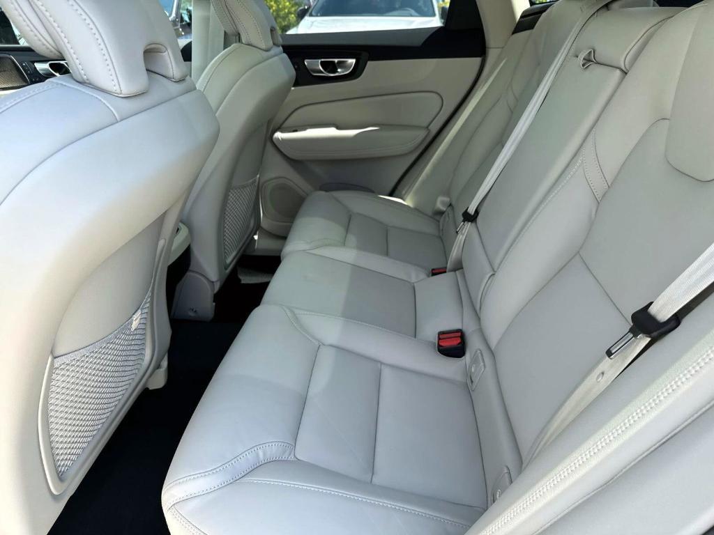 new 2025 Volvo XC60 car, priced at $60,660