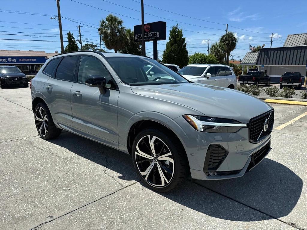 new 2025 Volvo XC60 car, priced at $60,660