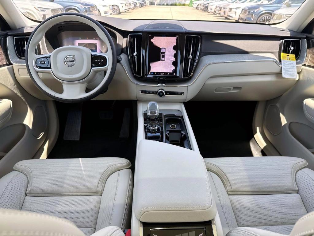 new 2025 Volvo XC60 car, priced at $60,660