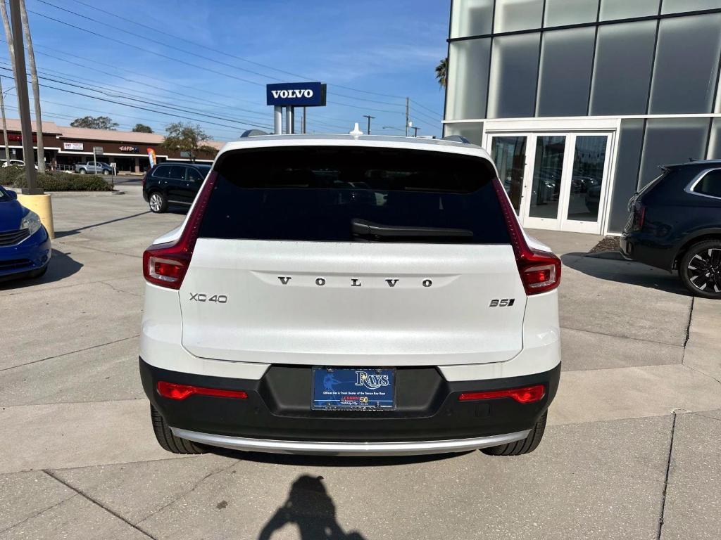 new 2025 Volvo XC40 car, priced at $50,025