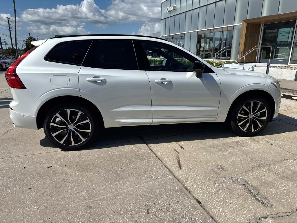 new 2025 Volvo XC60 car, priced at $55,360