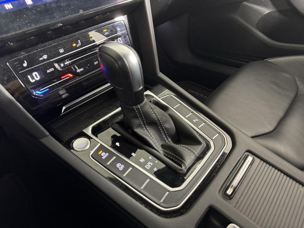 used 2022 Volkswagen Arteon car, priced at $29,988