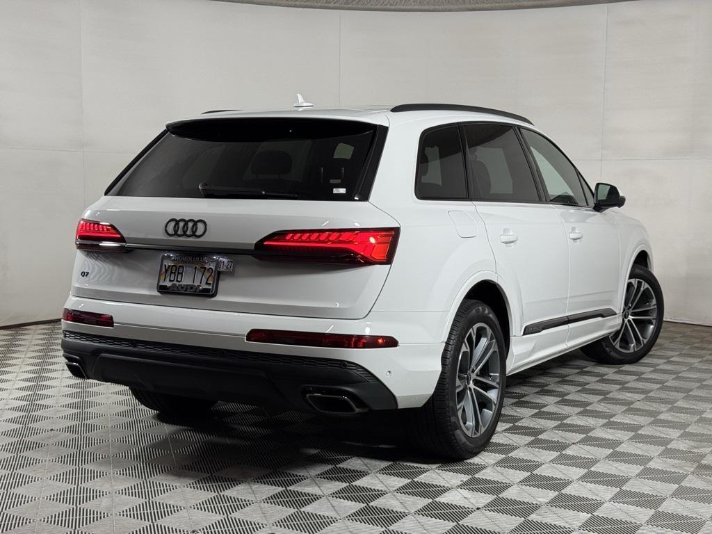 used 2025 Audi Q7 car, priced at $51,988