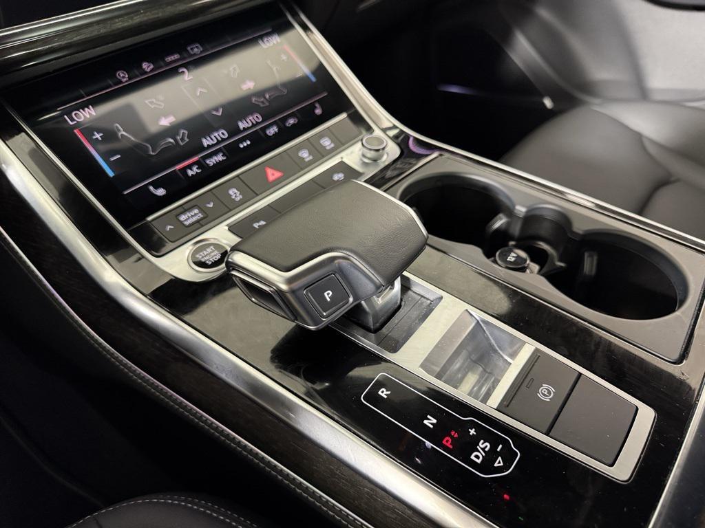 used 2025 Audi Q7 car, priced at $51,988