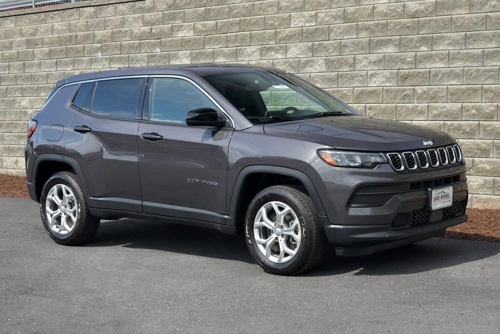 new 2024 Jeep Compass car, priced at $26,345