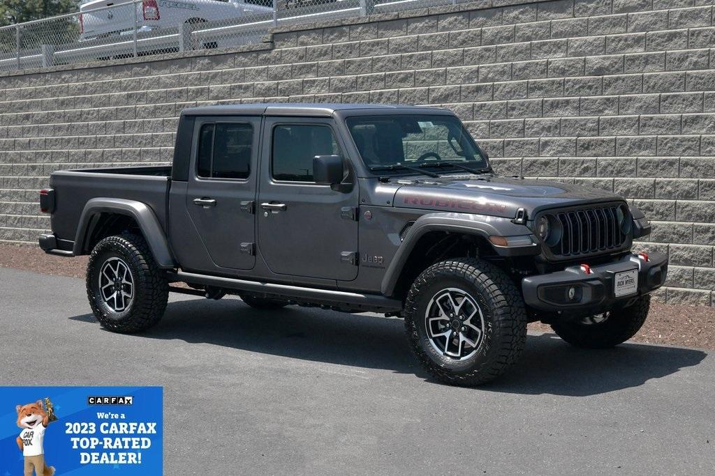 new 2024 Jeep Gladiator car, priced at $57,434